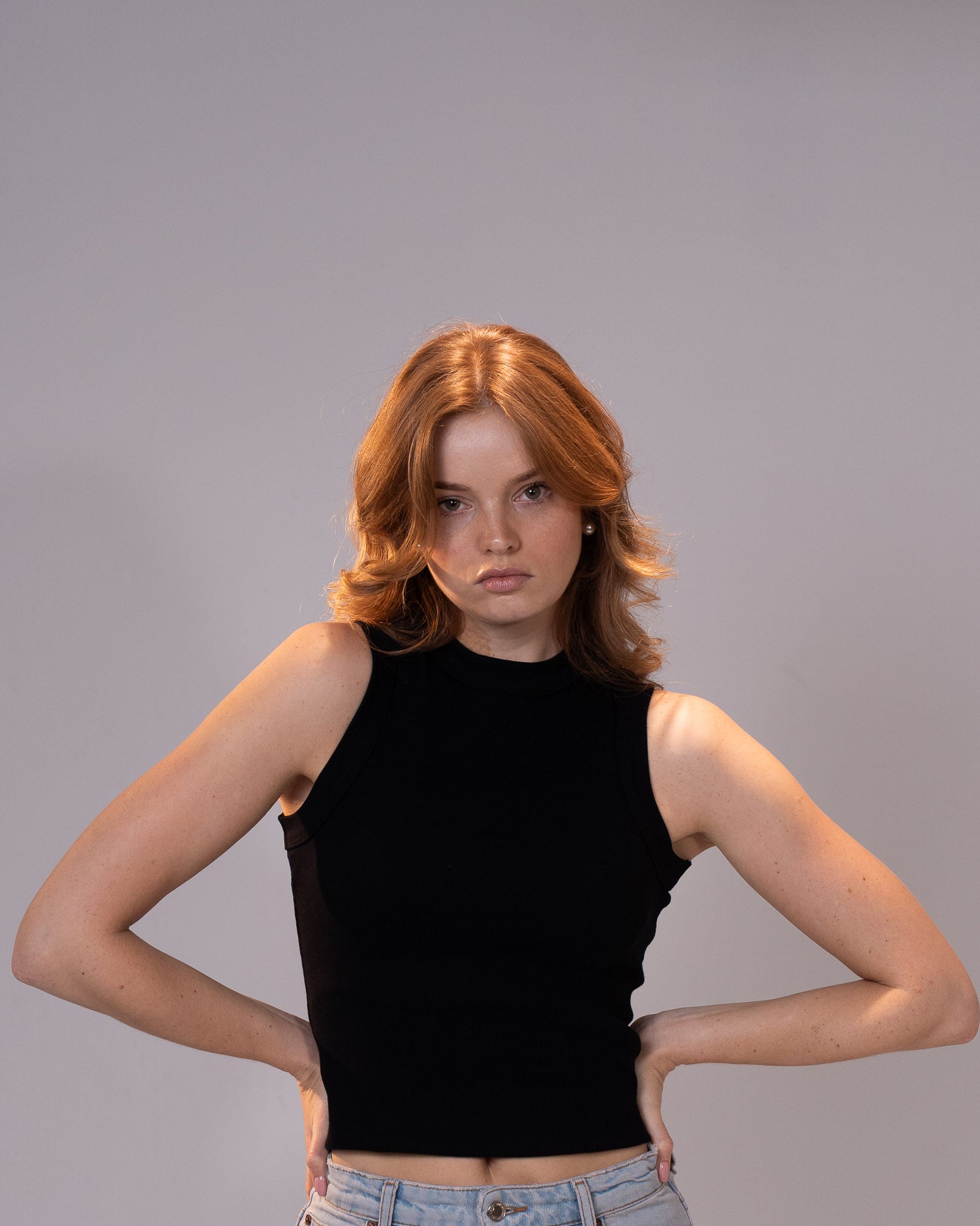 Black Ribbed top - Round neck